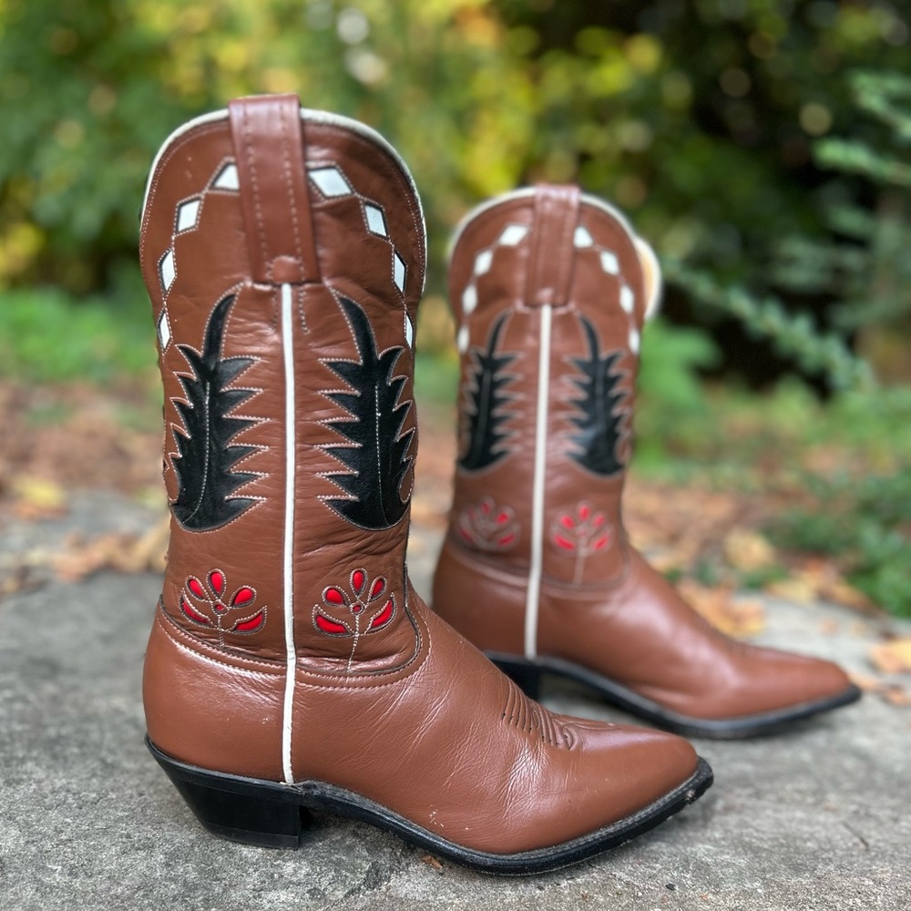 Women’s Size 7 B - Tony Lama Vintage Cowboy Western Boots Inlays